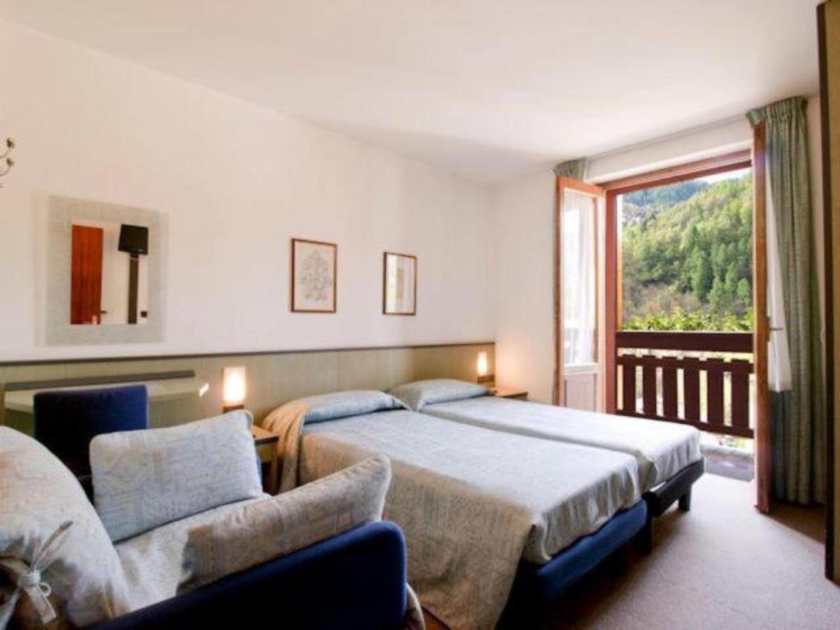 Hotel Moizi Chiesa in Valmalenco Exterior photo